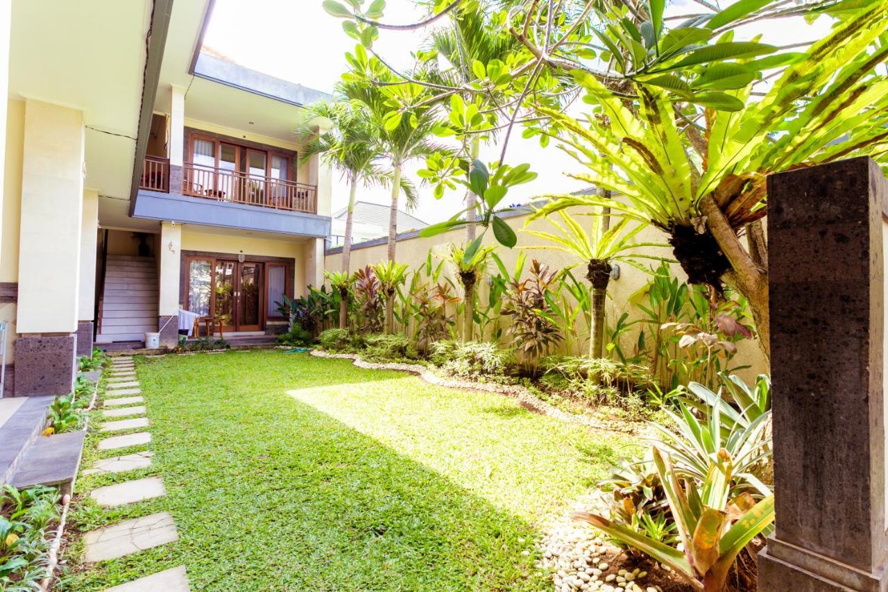 Sakura Guest House Canggu  Exterior photo
