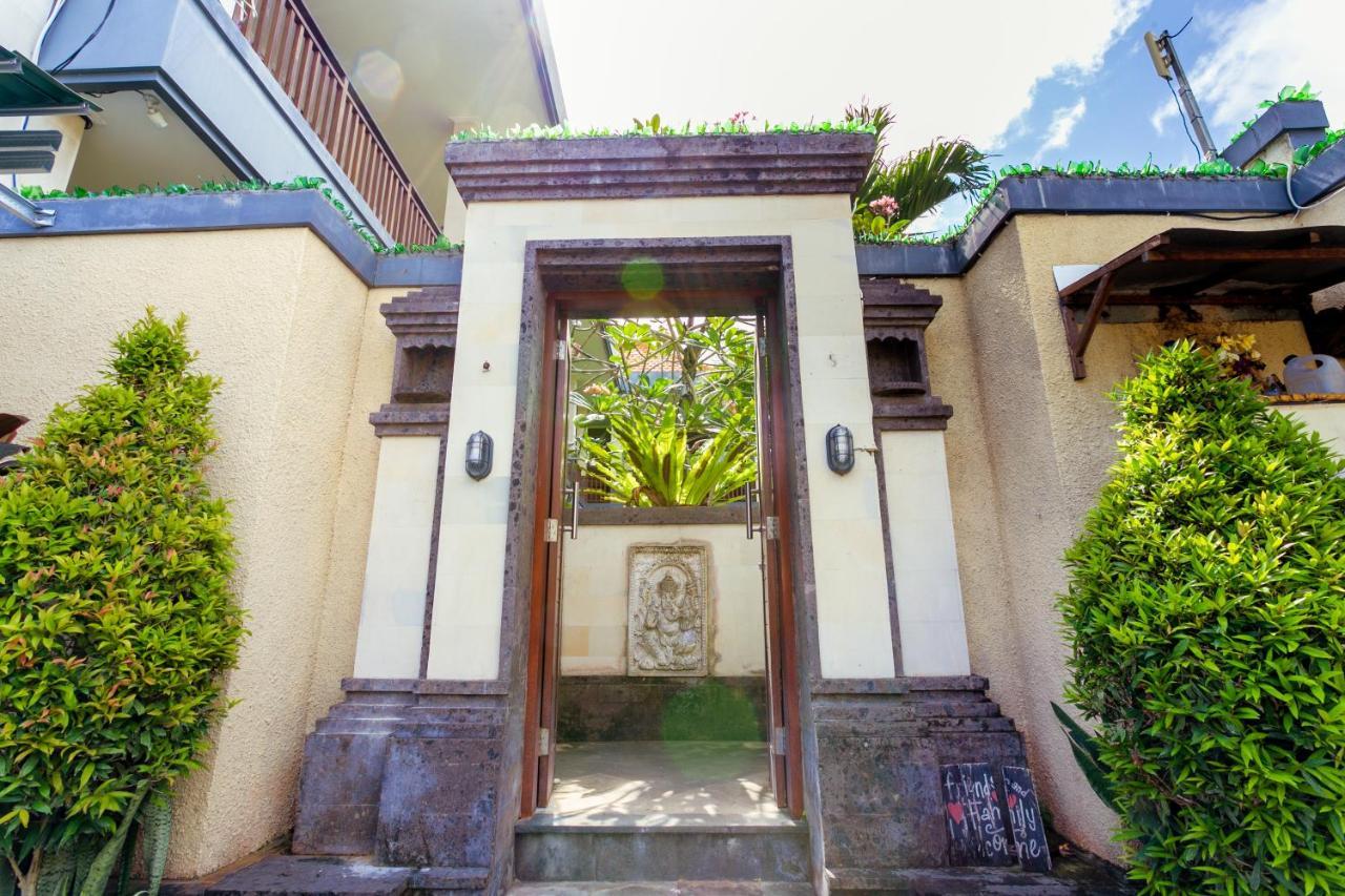 Sakura Guest House Canggu  Exterior photo